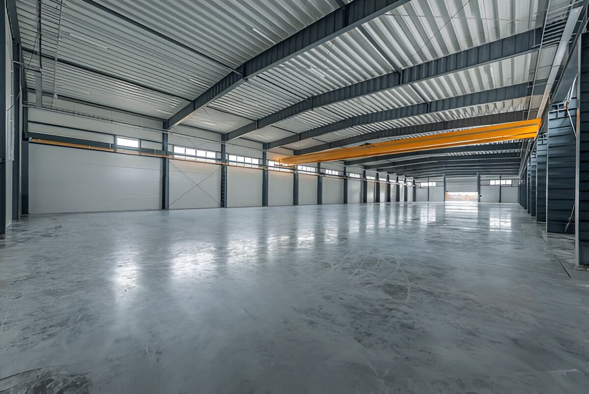 Mantenimiento de una nave industrial